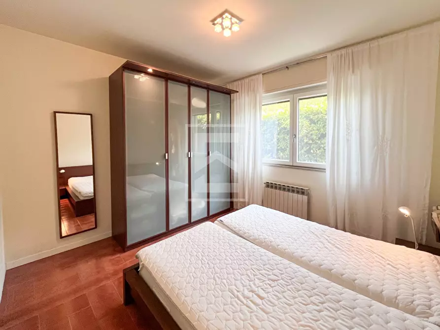 Immagine 21 di Villa in vendita  in via bosca 38 a Lazise