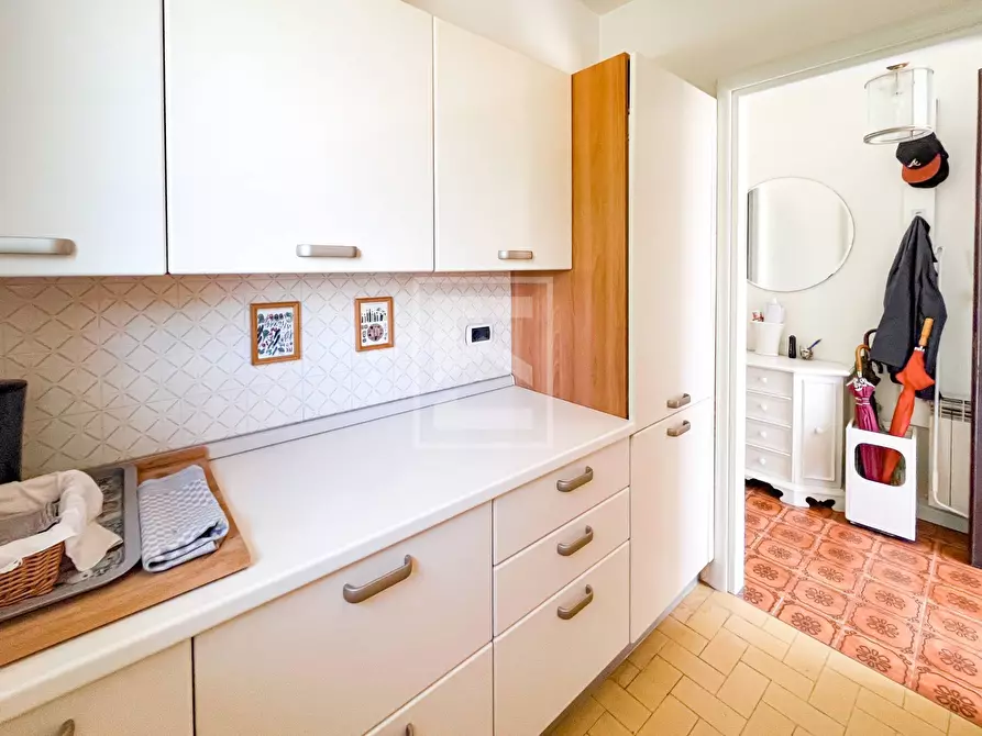 Immagine 10 di Villa in vendita  in via bosca 38 a Lazise