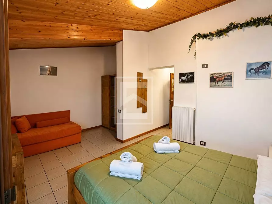 Immagine 26 di Agriturismo in vendita  in Via Castello 10 a Toscolano-Maderno