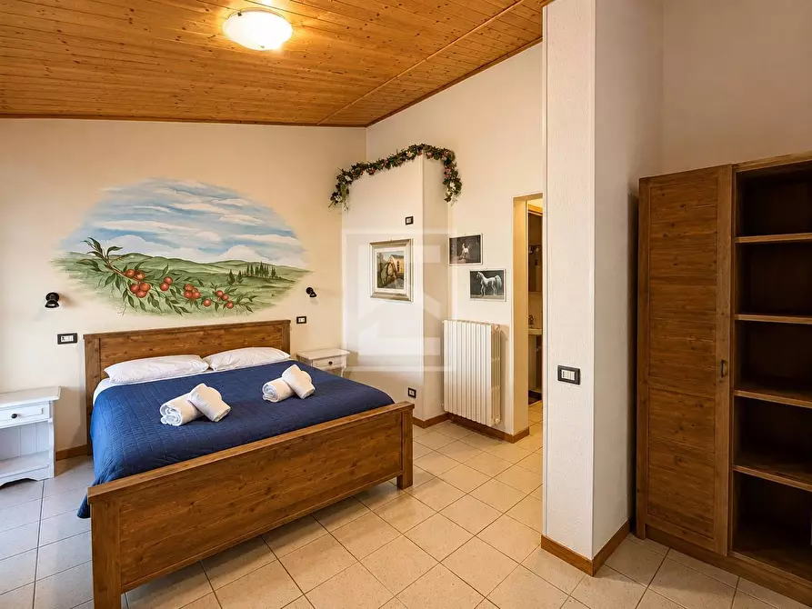 Immagine 24 di Agriturismo in vendita  in Via Castello 10 a Toscolano-Maderno