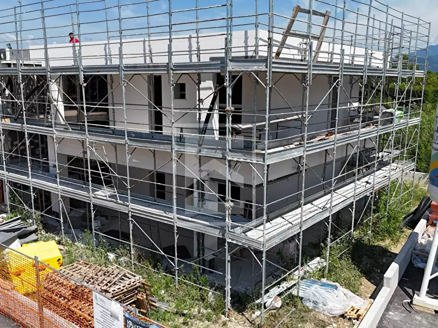 Immagine 32 di Villa in vendita  in via posteghe a Calvagese Della Riviera