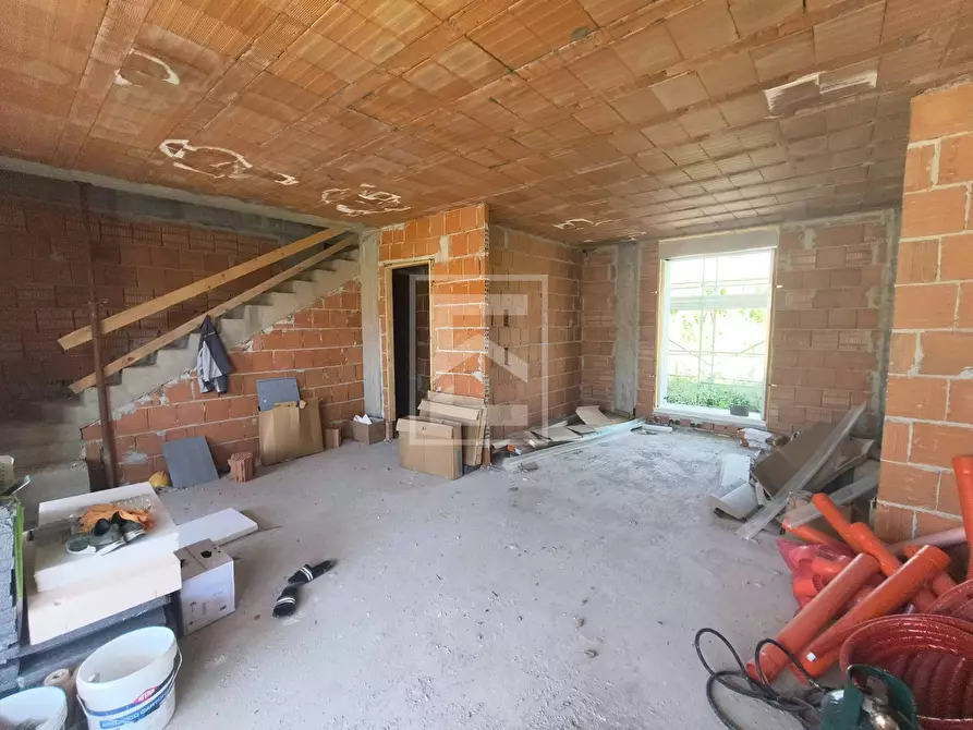 Immagine 35 di Villa in vendita  in via posteghe a Calvagese Della Riviera