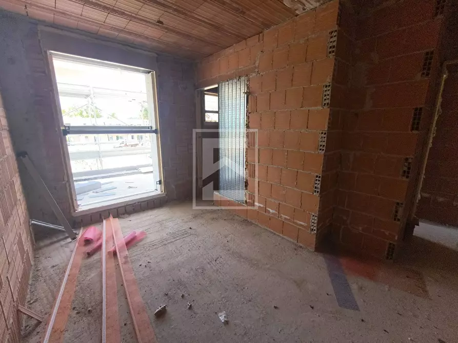 Immagine 38 di Villa in vendita  in via posteghe a Calvagese Della Riviera