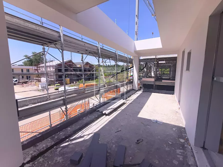 Immagine 39 di Villa in vendita  in via posteghe a Calvagese Della Riviera