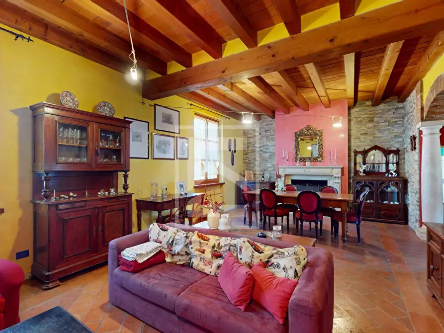 Immagine 12 di Rustico / casale in vendita  in Via Cesare Battisti a Roccafranca