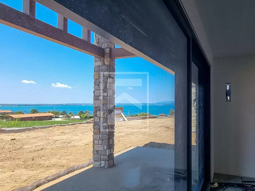 Immagine 31 di Villa in vendita  a Lazise
