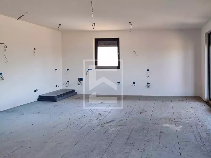 Immagine 32 di Villa in vendita  a Lazise