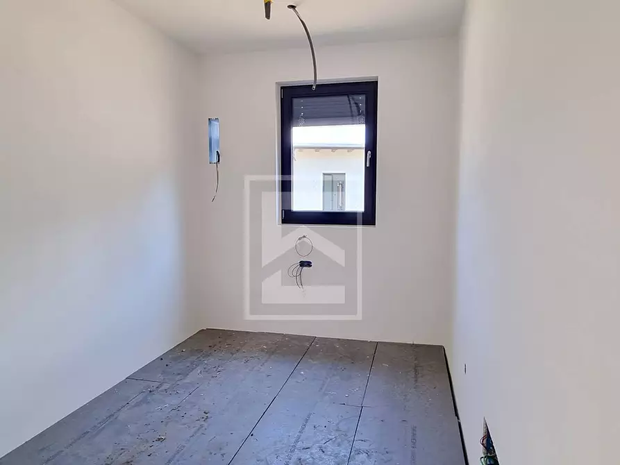 Immagine 39 di Villa in vendita  a Lazise