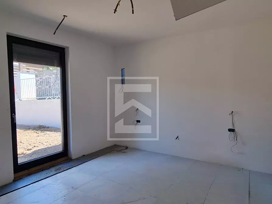 Immagine 41 di Villa in vendita  a Lazise