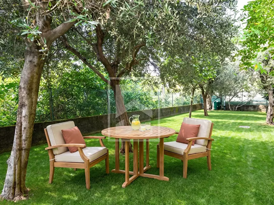 Immagine 25 di Appartamento in vendita  in VIA SAN MARTINO DELLA BATTAGLIA a Sirmione
