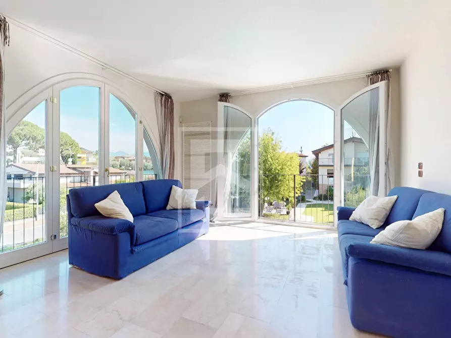 Immagine 9 di Appartamento in vendita  in via Madonna a Calvagese Della Riviera