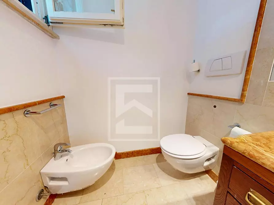 Immagine 29 di Appartamento in vendita  in via Madonna a Calvagese Della Riviera