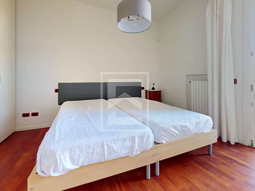 Immagine 43 di Appartamento in vendita  in via Madonna a Calvagese Della Riviera
