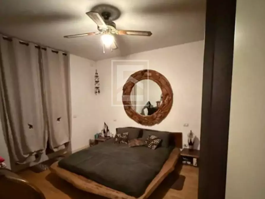 Immagine 8 di Casa semindipendente in vendita  in Via Francia SNC a Desenzano Del Garda