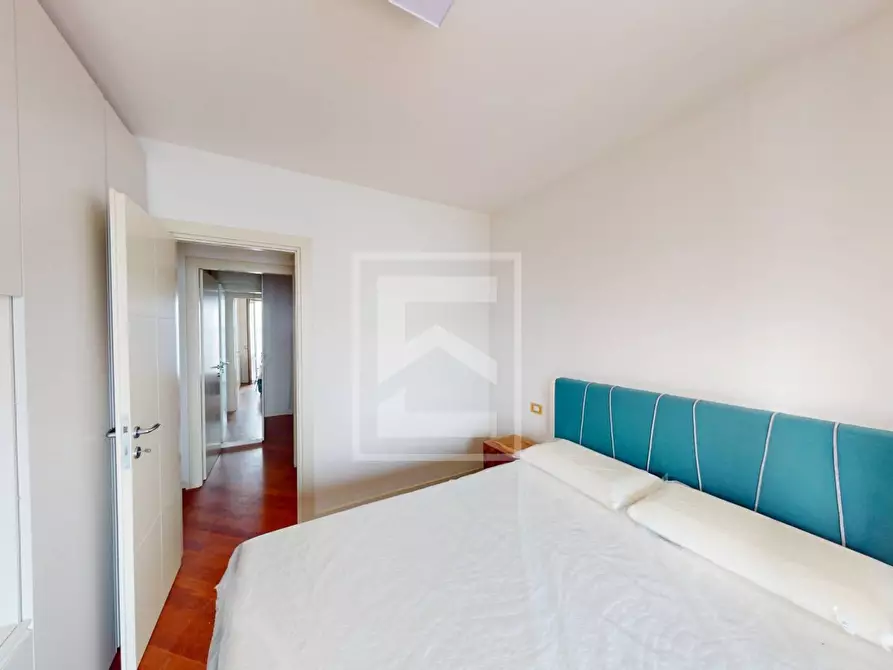 Immagine 13 di Appartamento in vendita  in LUNGOLAGO ZANARDELLI 70 a Toscolano-Maderno