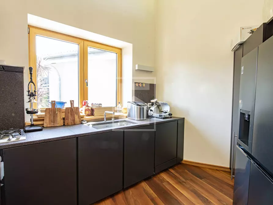 Immagine 12 di Villa in vendita  in Via Trieste 13 a Calvagese Della Riviera
