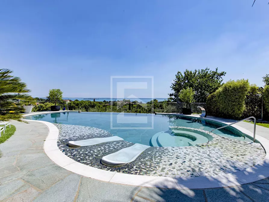 Immagine 22 di Villa in vendita  in Via Trieste 13 a Calvagese Della Riviera