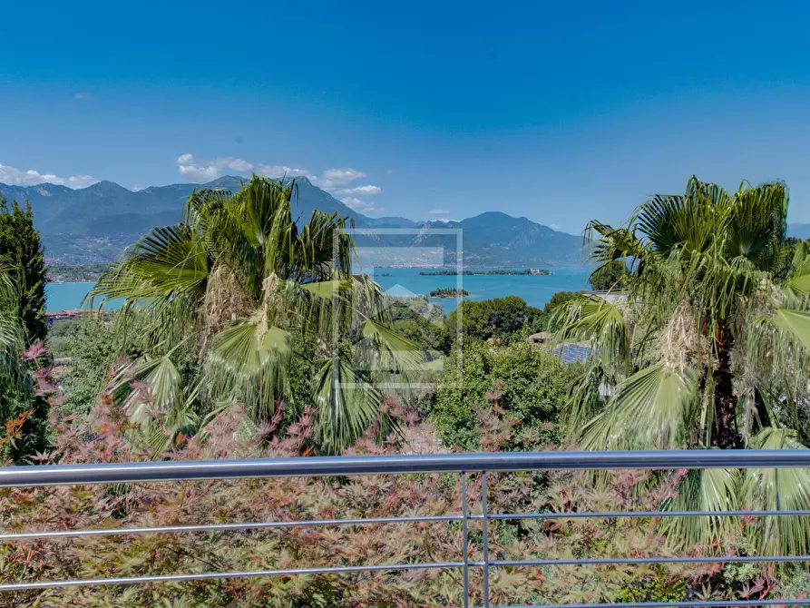 Immagine 26 di Villa in vendita  in Via Trieste 13 a Calvagese Della Riviera