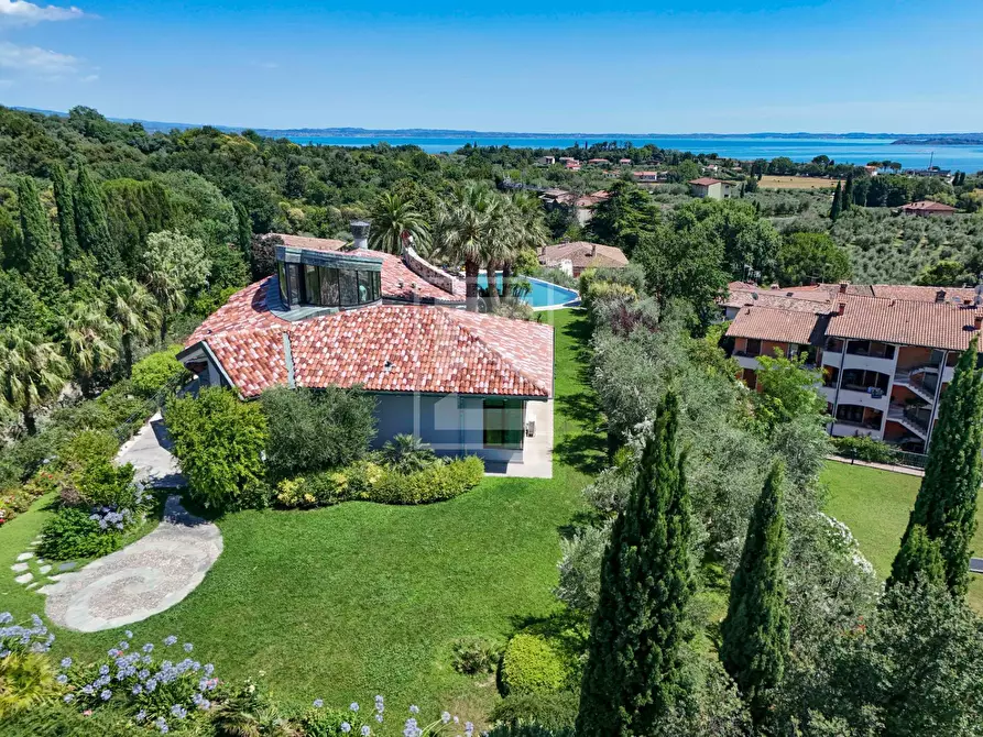 Immagine 37 di Villa in vendita  in Via Trieste 13 a Calvagese Della Riviera