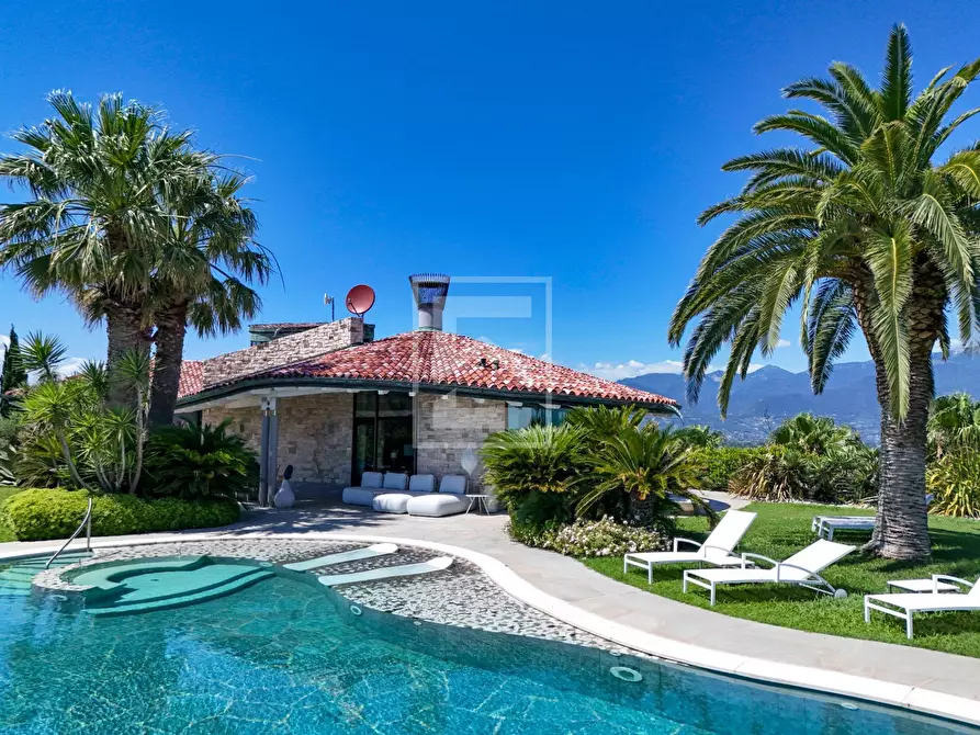 Immagine 54 di Villa in vendita  in Via Trieste 13 a Calvagese Della Riviera