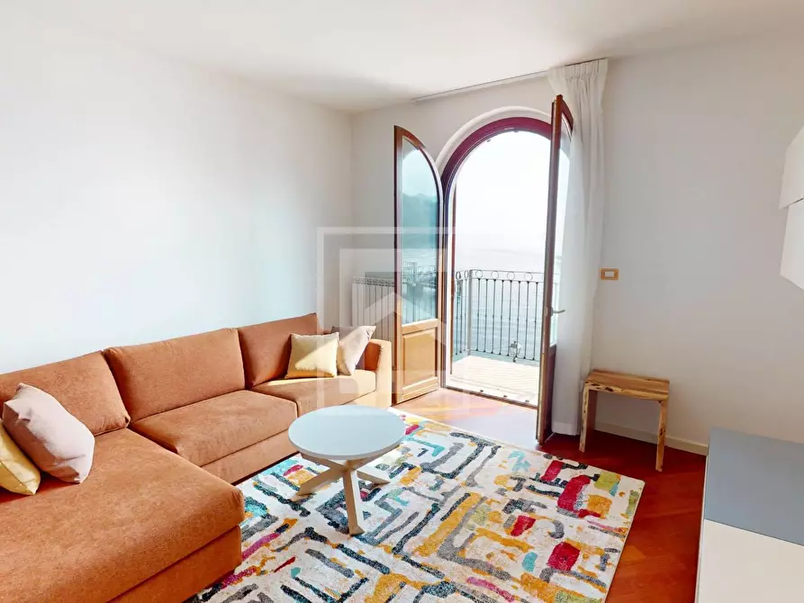 Immagine 6 di Appartamento in vendita  in LUNGOLAGO ZANARDELLI 70 a Toscolano-Maderno
