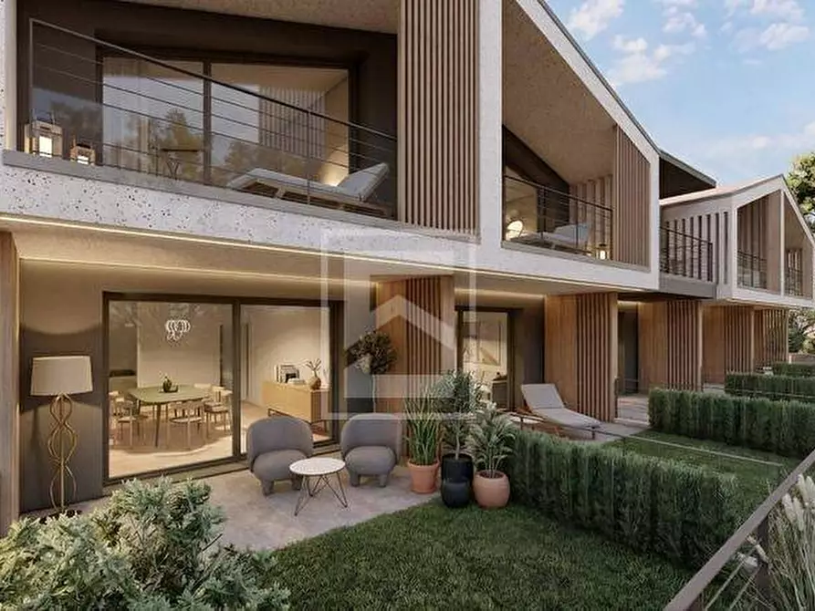 Immagine 4 di Villa in vendita  in via Ronco a Calvagese Della Riviera