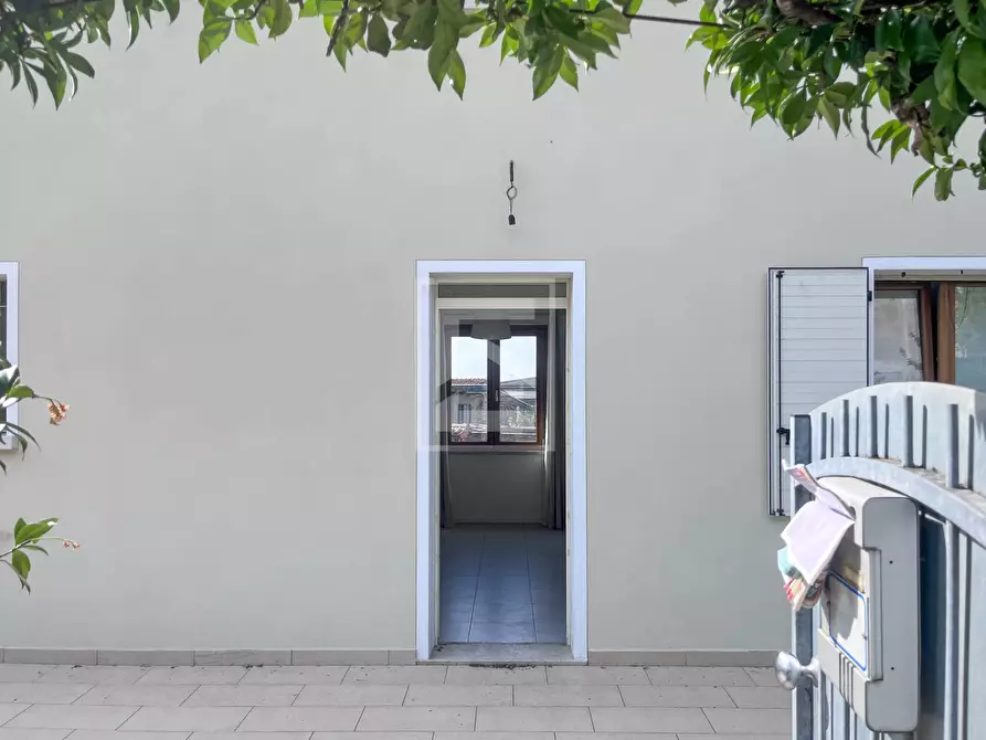 Immagine 10 di Casa semindipendente in vendita  in VIA MONTI a Calcinato