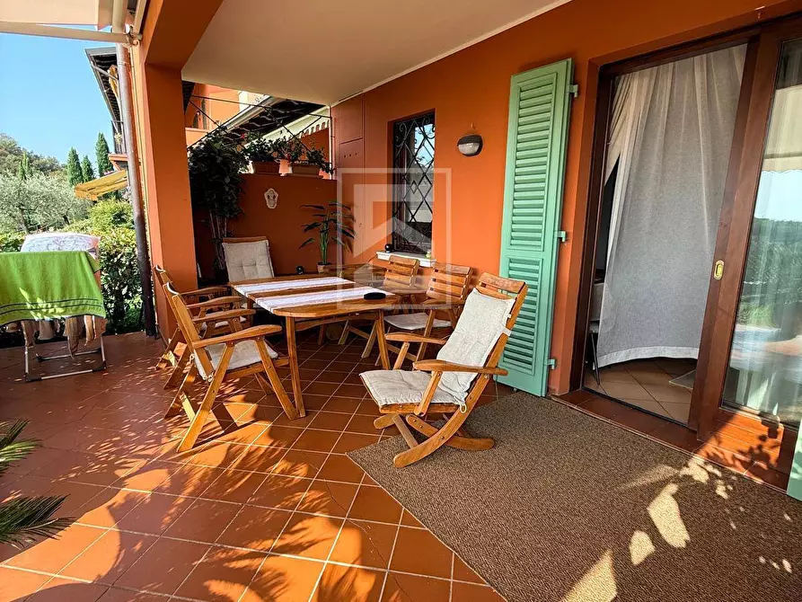 Immagine 3 di Appartamento in vendita  in via ciucani 17 a Soiano Del Lago