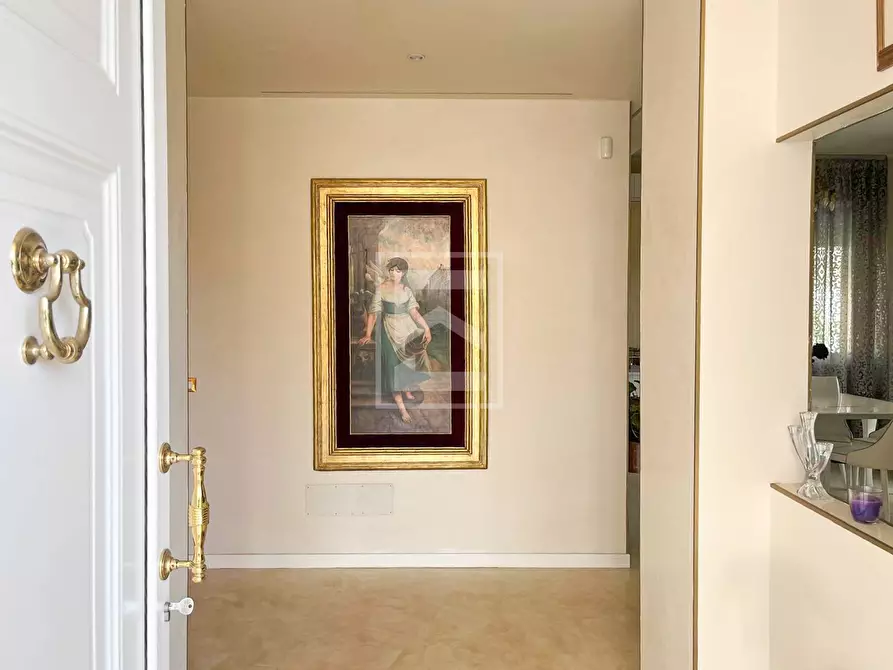 Immagine 37 di Villa in vendita  in VIA GUIDO ZADEI a Desenzano Del Garda