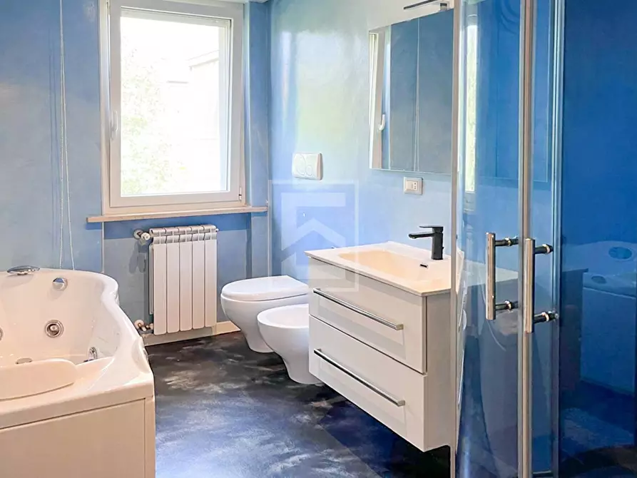 Immagine 48 di Villa in vendita  in VIA GUIDO ZADEI a Desenzano Del Garda