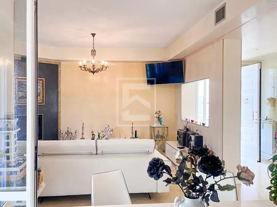 Immagine 54 di Villa in vendita  in VIA GUIDO ZADEI a Desenzano Del Garda