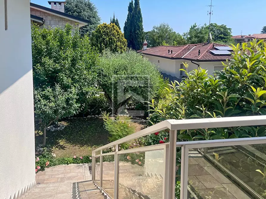 Immagine 60 di Villa in vendita  in VIA GUIDO ZADEI a Desenzano Del Garda