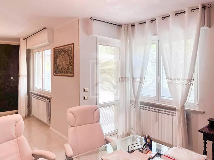 Immagine 67 di Villa in vendita  in VIA GUIDO ZADEI a Desenzano Del Garda