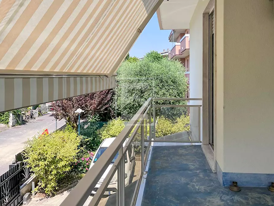 Immagine 70 di Villa in vendita  in VIA GUIDO ZADEI a Desenzano Del Garda