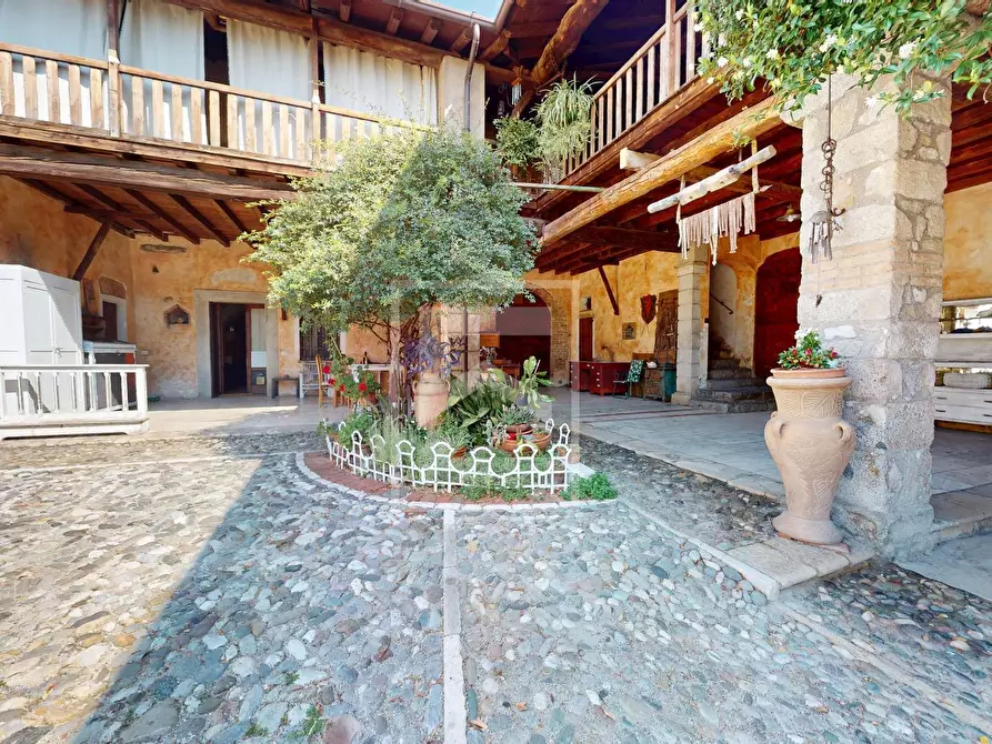 Immagine 19 di Rustico / casale in vendita  in Via Moretto a Calvagese Della Riviera