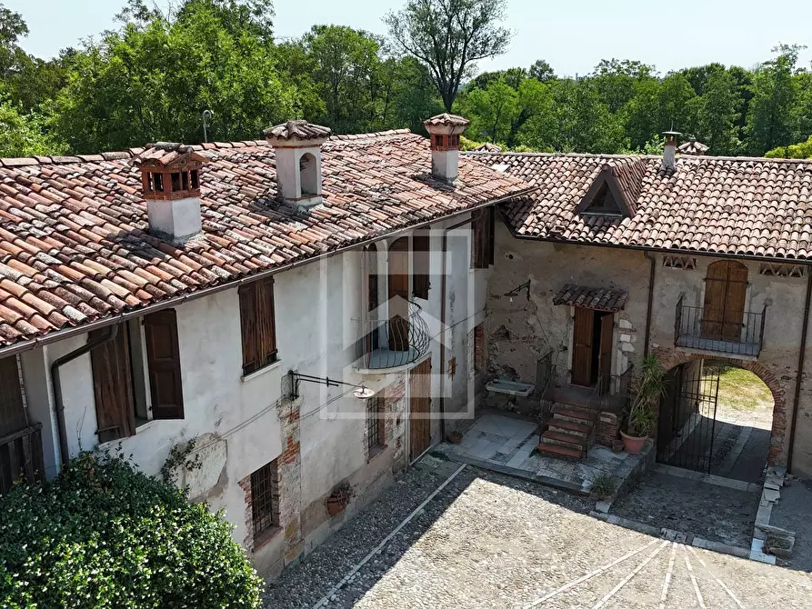 Immagine 38 di Rustico / casale in vendita  in Via Moretto a Calvagese Della Riviera