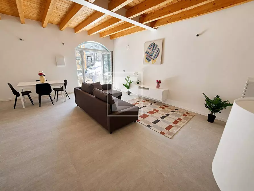 Immagine 7 di Appartamento in vendita  in via Rosario a Polpenazze Del Garda