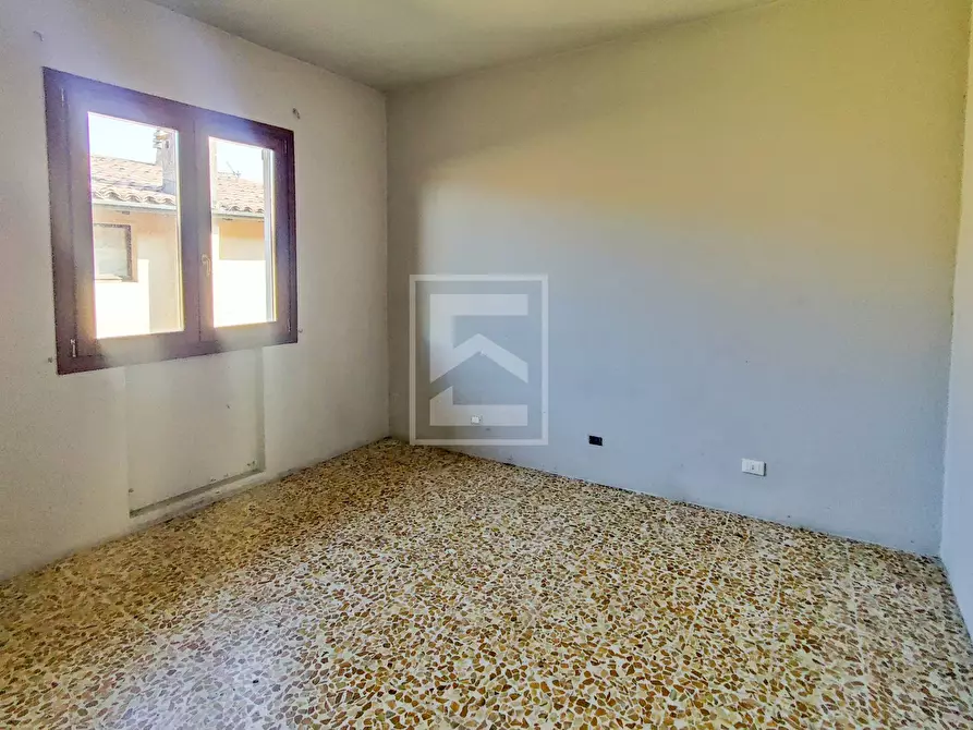 Immagine 12 di Casa semindipendente in vendita  in VIA MONTE TAPINO a Calvagese Della Riviera
