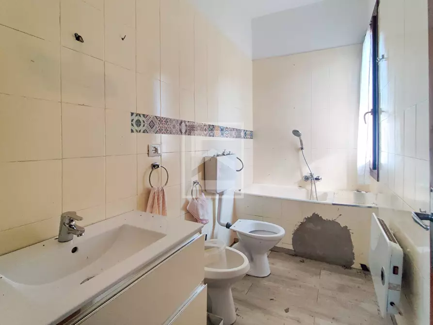 Immagine 13 di Casa semindipendente in vendita  in VIA MONTE TAPINO a Calvagese Della Riviera