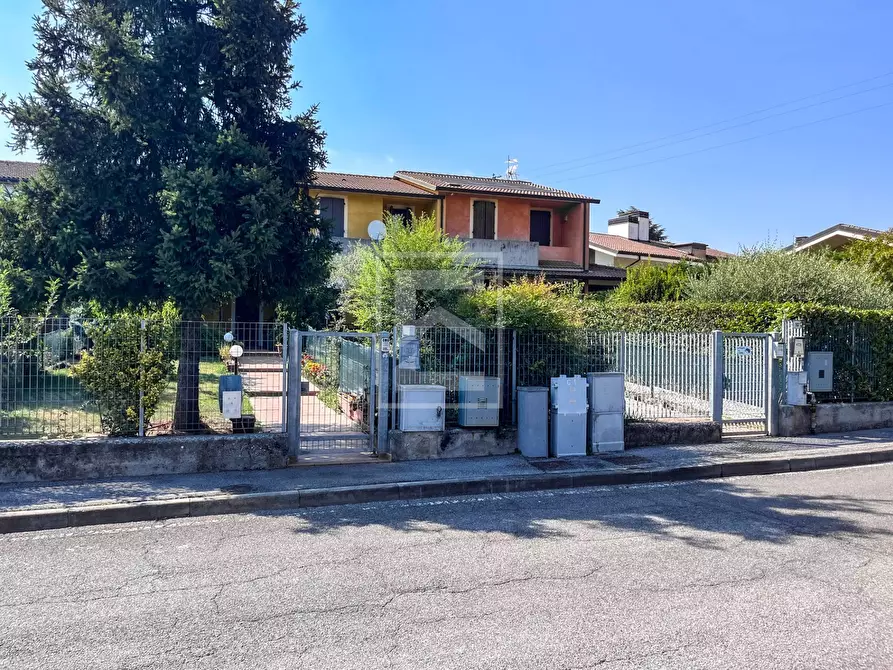 Immagine 1 di Casa indipendente in vendita  in via carducci a Calvagese Della Riviera