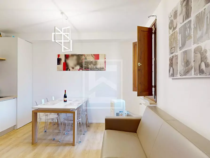 Immagine 9 di Appartamento in vendita  in VIA GARIBALDI 7 a Desenzano Del Garda