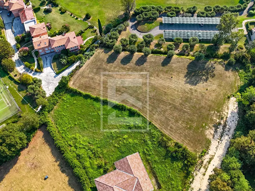 Immagine 5 di Terreno residenziale in vendita  a Padenghe Sul Garda