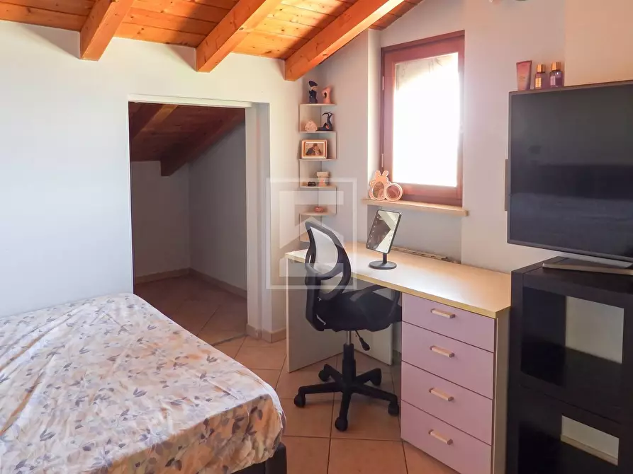 Immagine 20 di Appartamento in vendita  in via italia 5/A a Desenzano Del Garda