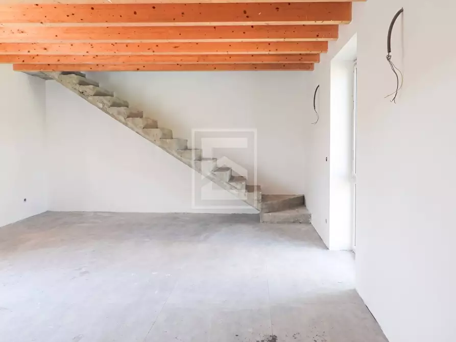 Immagine 2 di Appartamento in vendita  in via Rosario a Polpenazze Del Garda