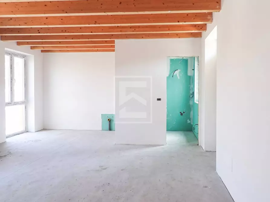 Immagine 4 di Appartamento in vendita  in via Rosario a Polpenazze Del Garda