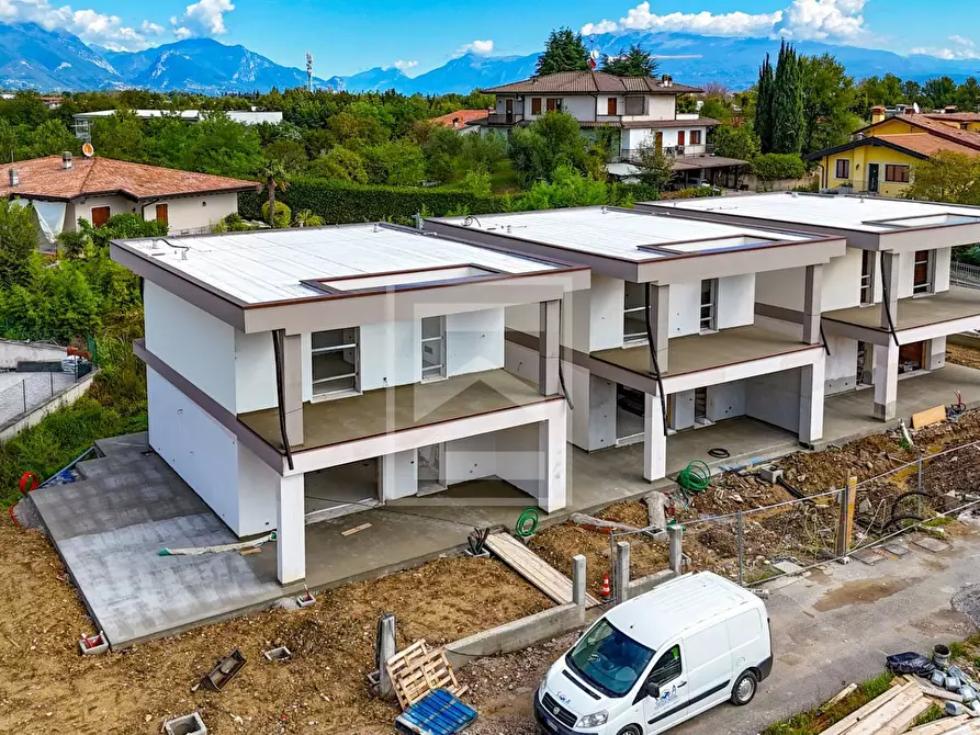 casa indipendente in vendita a Calvagese della Riviera