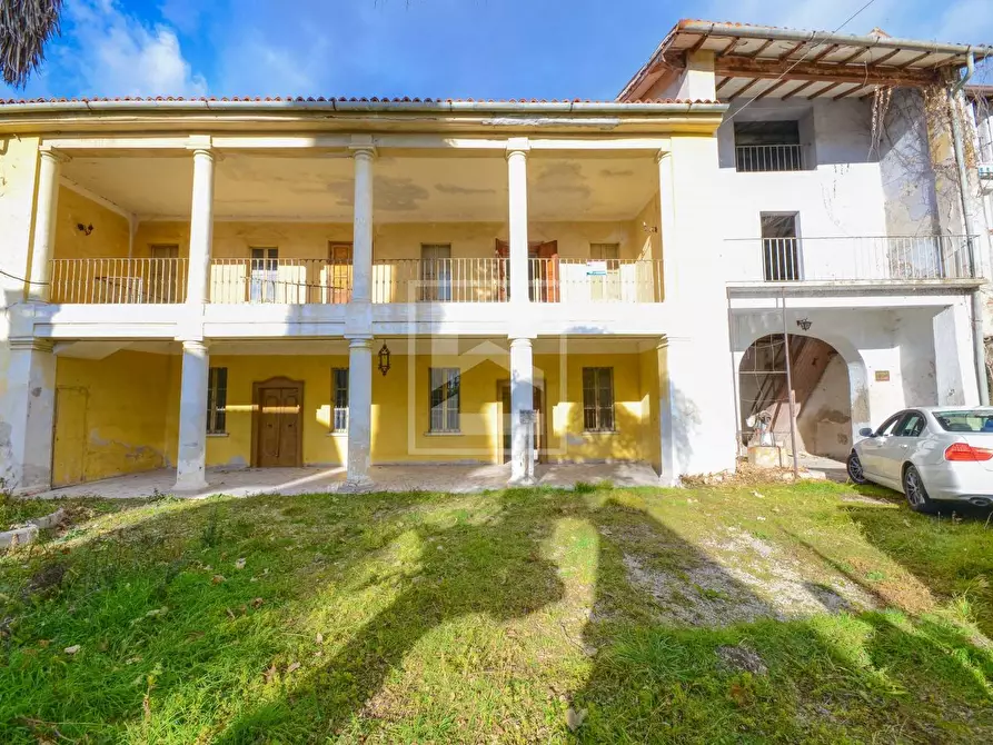 Immagine 1 di Rustico / casale in vendita  in Piazza Municipio 13 a Calvagese Della Riviera