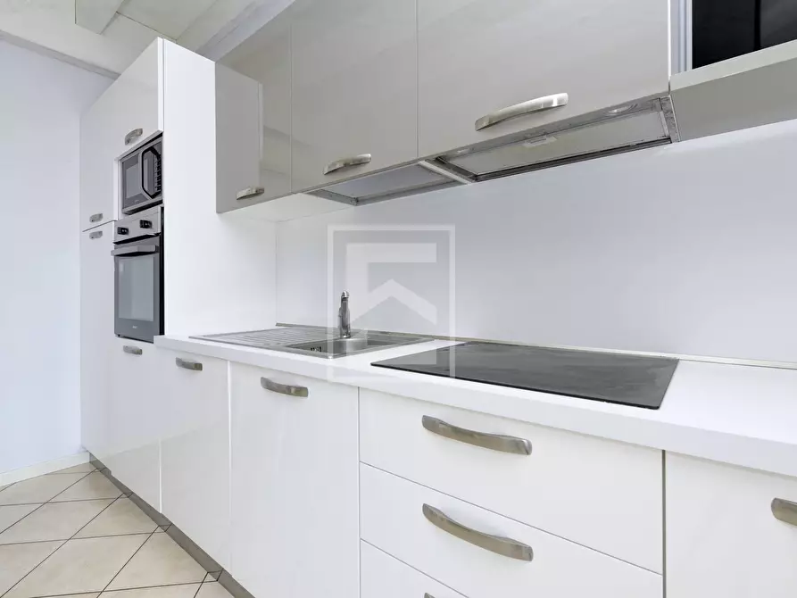 Immagine 11 di Appartamento in vendita  in Via Pascoli 2 a Calvagese Della Riviera