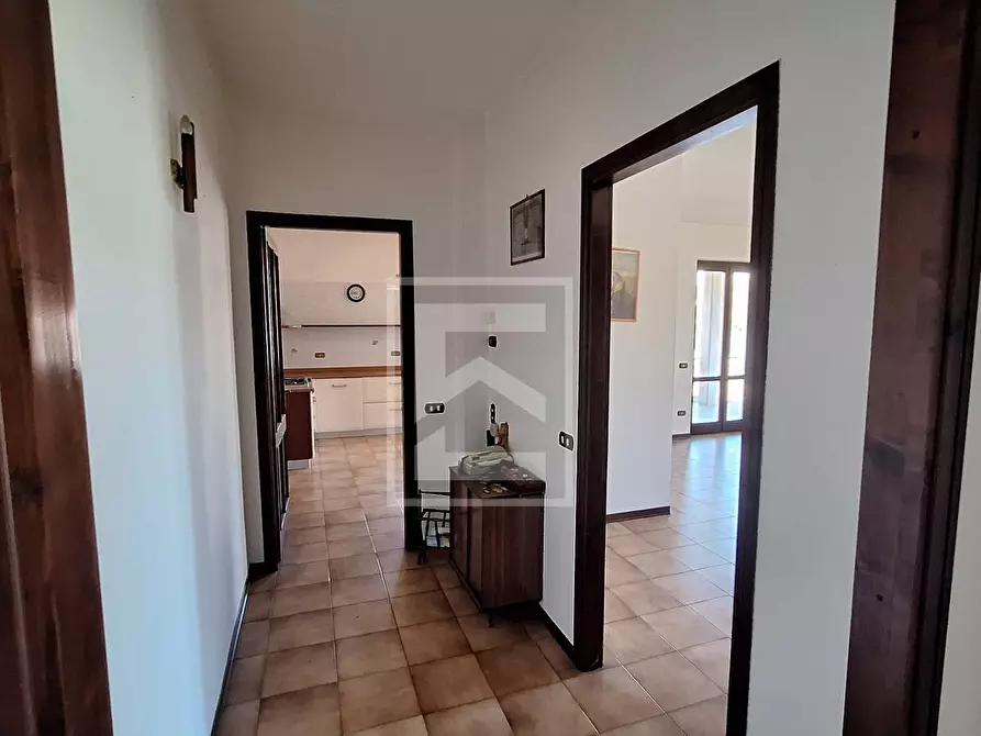 Immagine 9 di Villa in vendita  in Via Benaco 13 a Calvagese Della Riviera