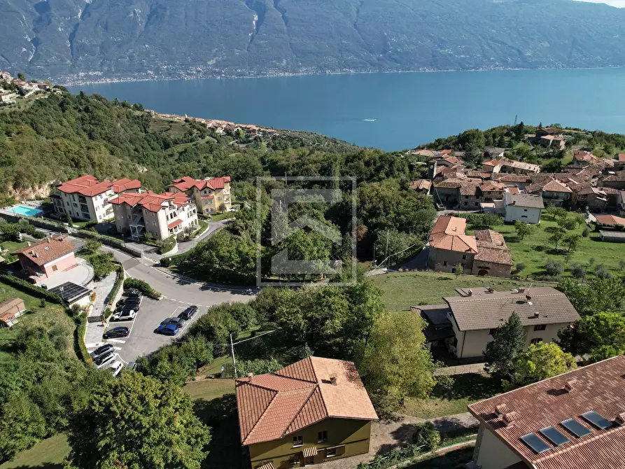Immagine 1 di Villa in vendita  in Via Pegol 8 a Calvagese Della Riviera